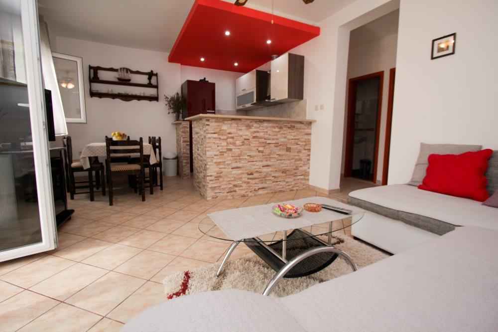 Apartment Miljenko Tomić Splitska Zewnętrze zdjęcie