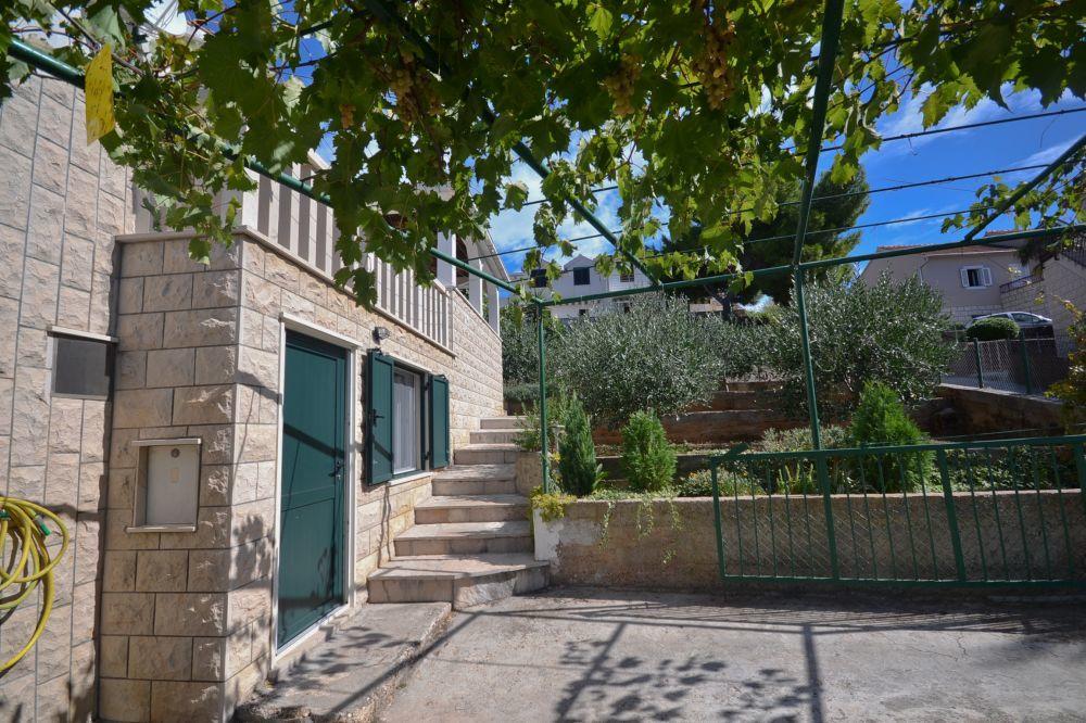Apartment Miljenko Tomić Splitska Zewnętrze zdjęcie